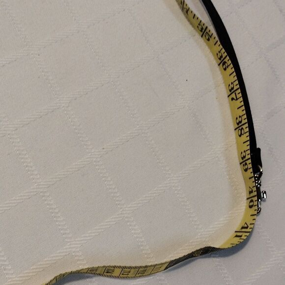 CONSIGNMENT! NWOT Amanda Smith Black Flower Patterned Cross Body Bag! - Picture 15 of 15